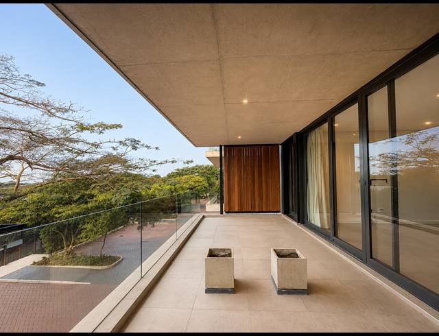 2 BEDROOM APARTMENT FOR SALE IN SHEFFIELD BEACH
